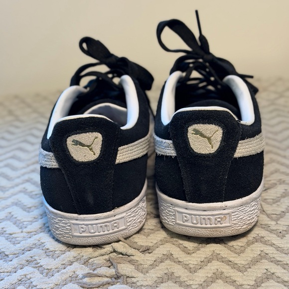 Puma Classic Suede Sneakers - Picture 7 of 9
